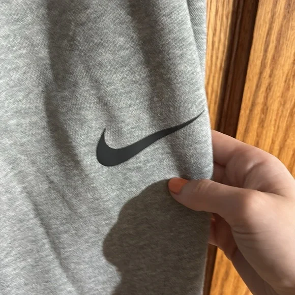 Nike Wide-Leg Sweatpants - Picture 2 of 5